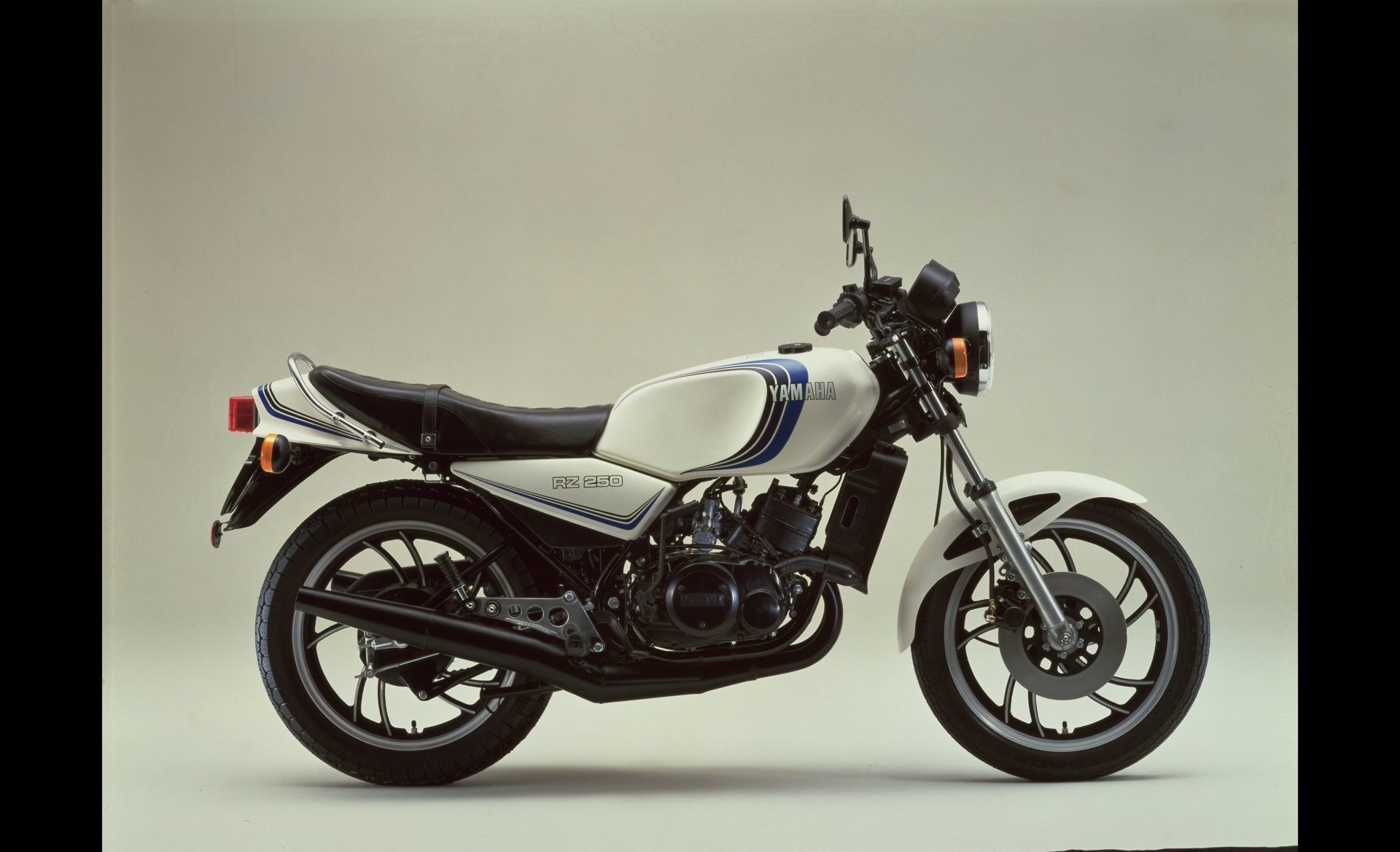 RZ250 - Product Library - Product Library | YAMAHA MOTOR CO., LTD.