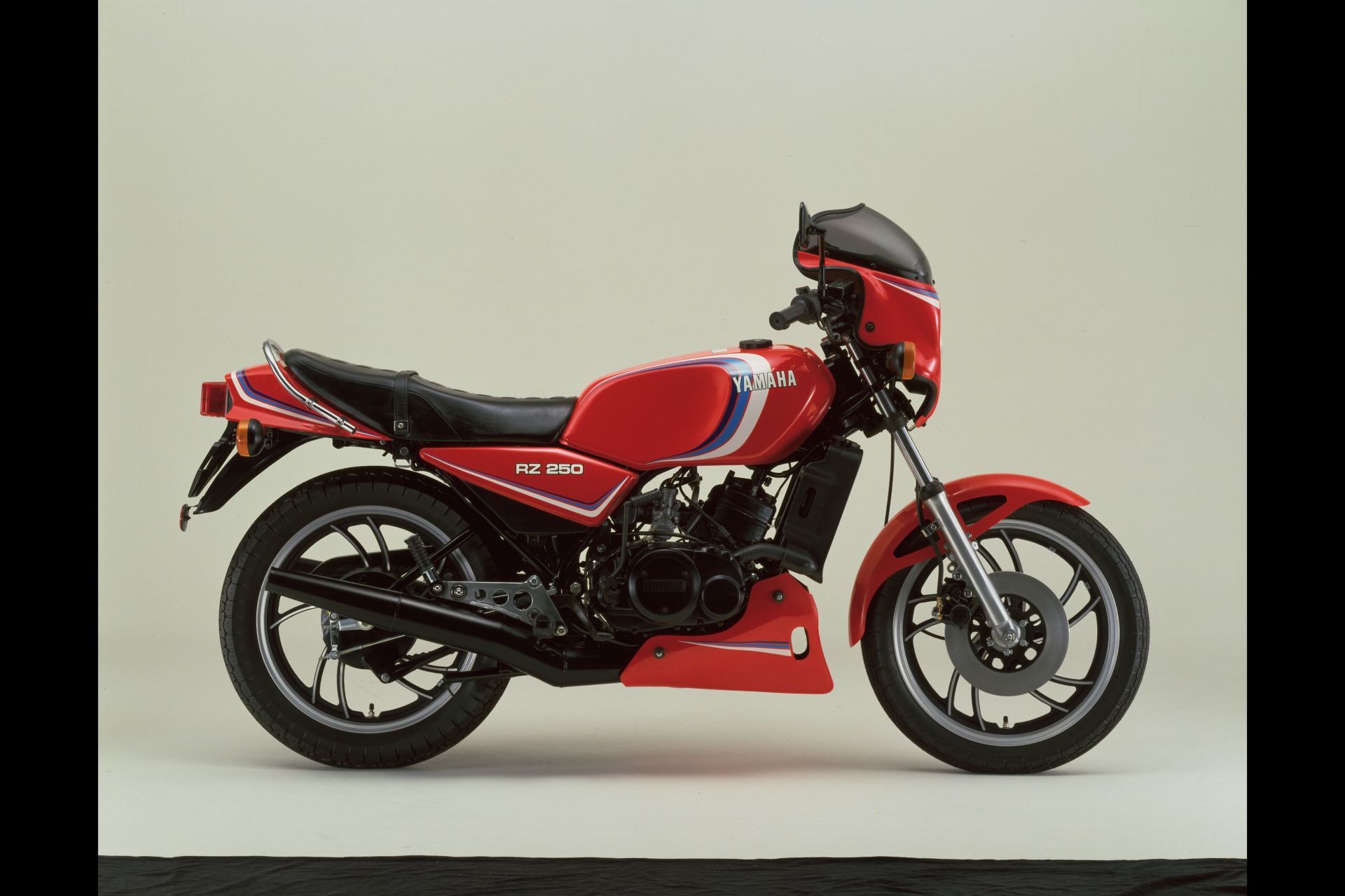 RZ250 - Product Library - Product Library | YAMAHA MOTOR CO., LTD.