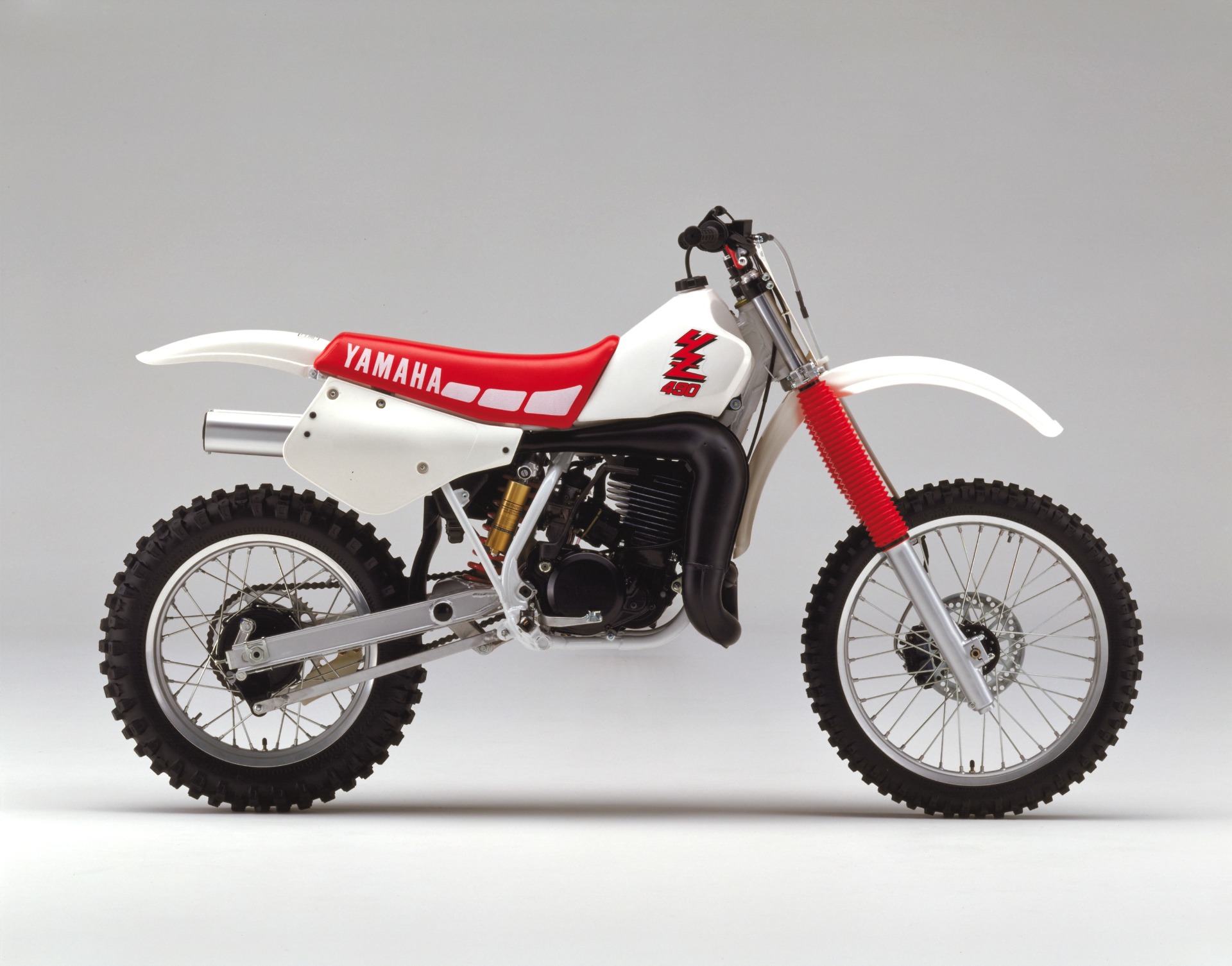 YZ490 - Product Library - Product Library | YAMAHA MOTOR CO., LTD.