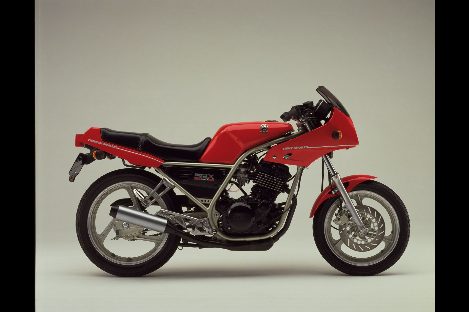 SRX250 - Product Library - Product Library | YAMAHA MOTOR CO., LTD.