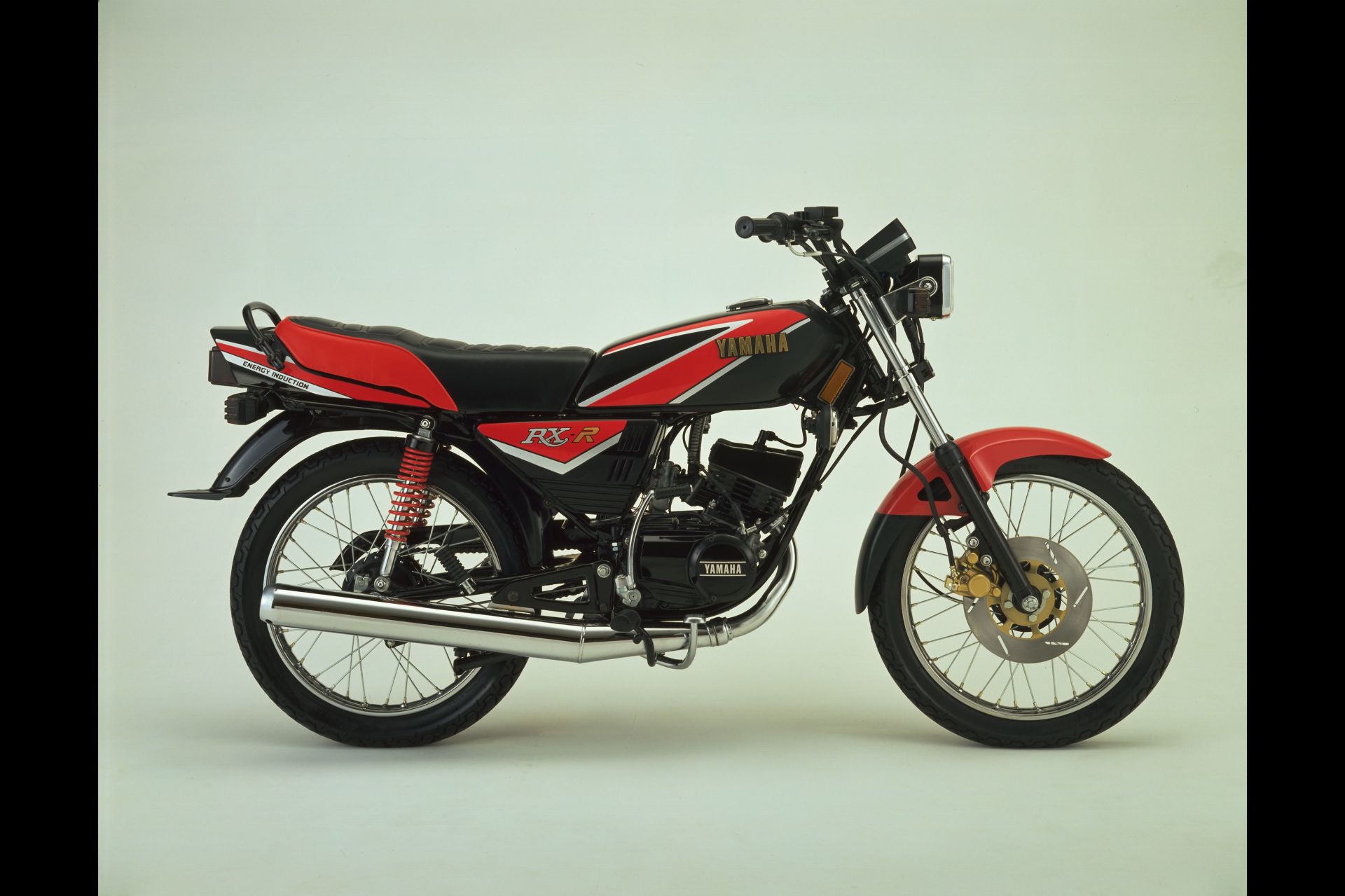 RX-R - Product Library - Product Library | YAMAHA MOTOR CO., LTD.