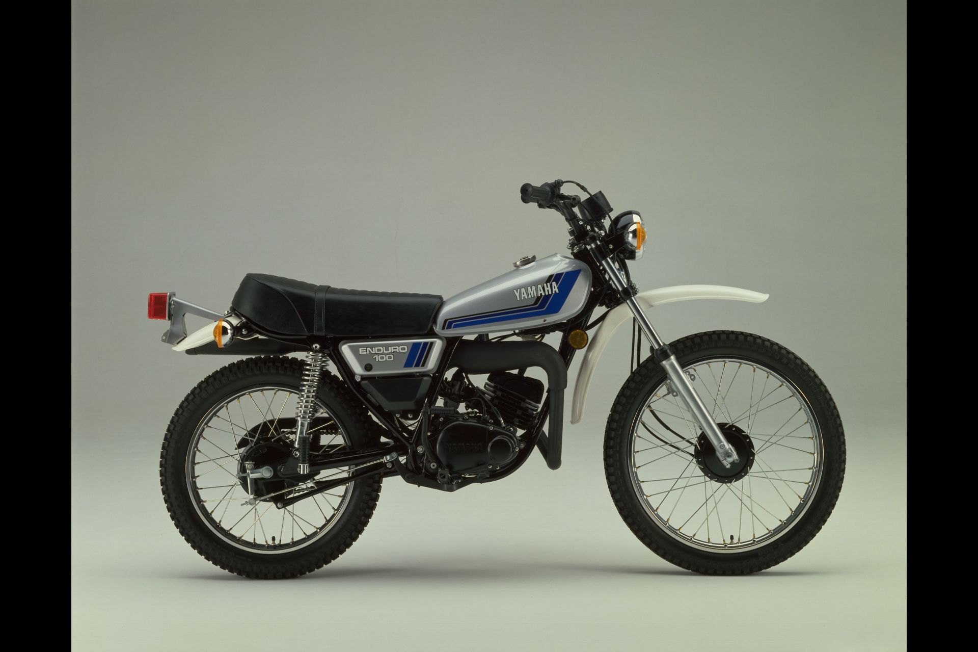 DT100CSL - Product Library - Product Library | YAMAHA MOTOR CO., LTD.