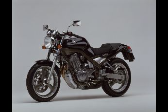 YAMAHA RBX 600M ブラック 1990年製 YAMAHA RBX 600M ブラック 1990年製 Yamaha RBX Super Medium