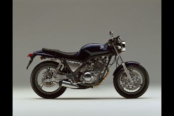 YAMAHA RBX 600M ブラック 1990年製 YAMAHA RBX 600M ブラック 1990年製 Yamaha Rbx600M Electric